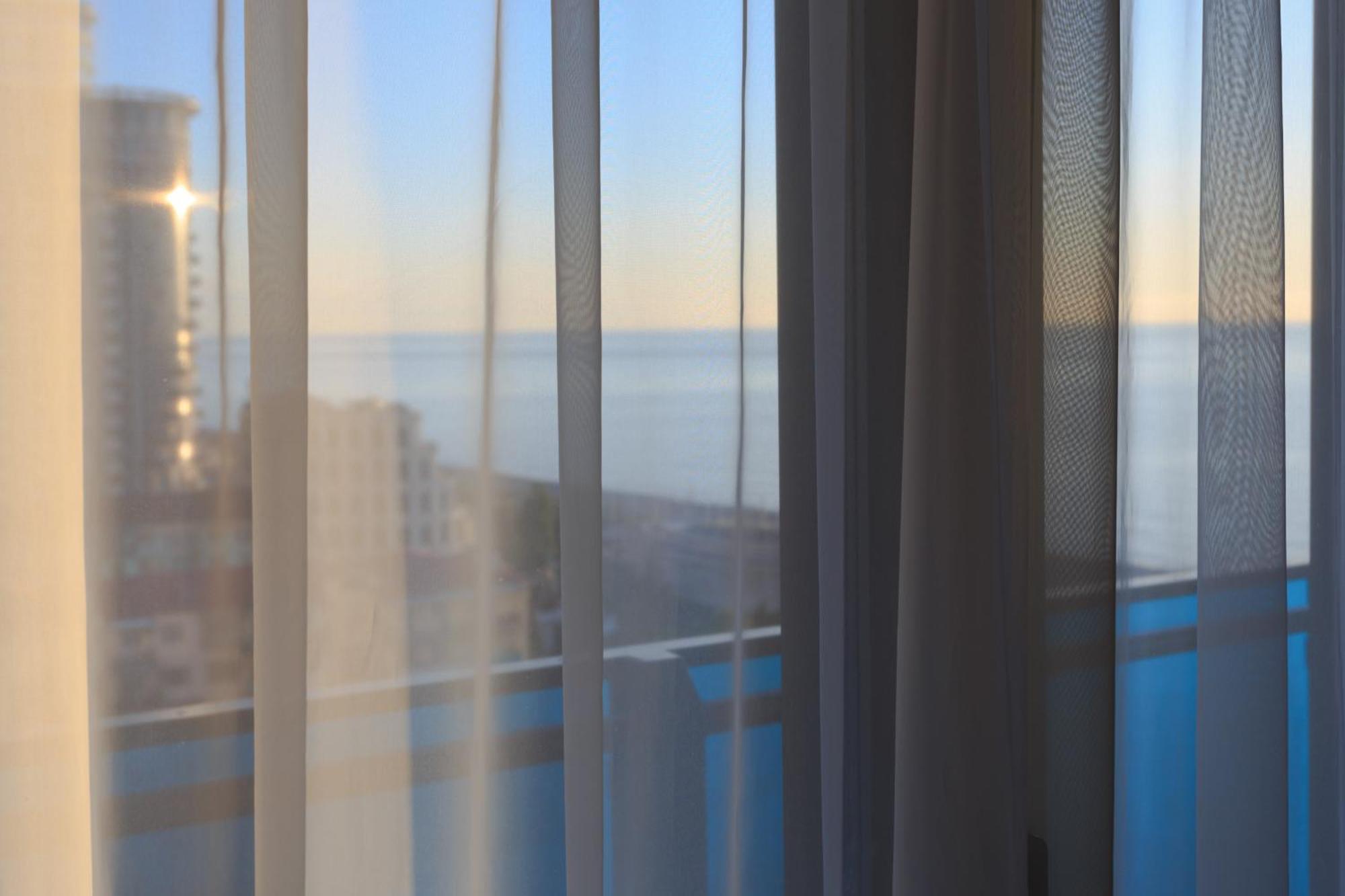 Best Location Apartments In Batumi Exteriör bild