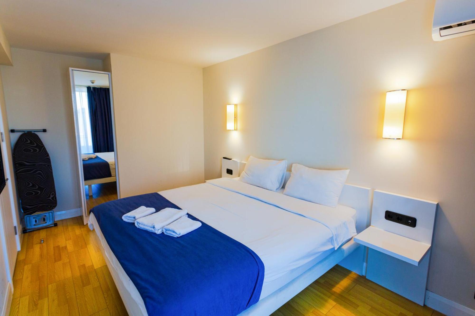 Best Location Apartments In Batumi Exteriör bild