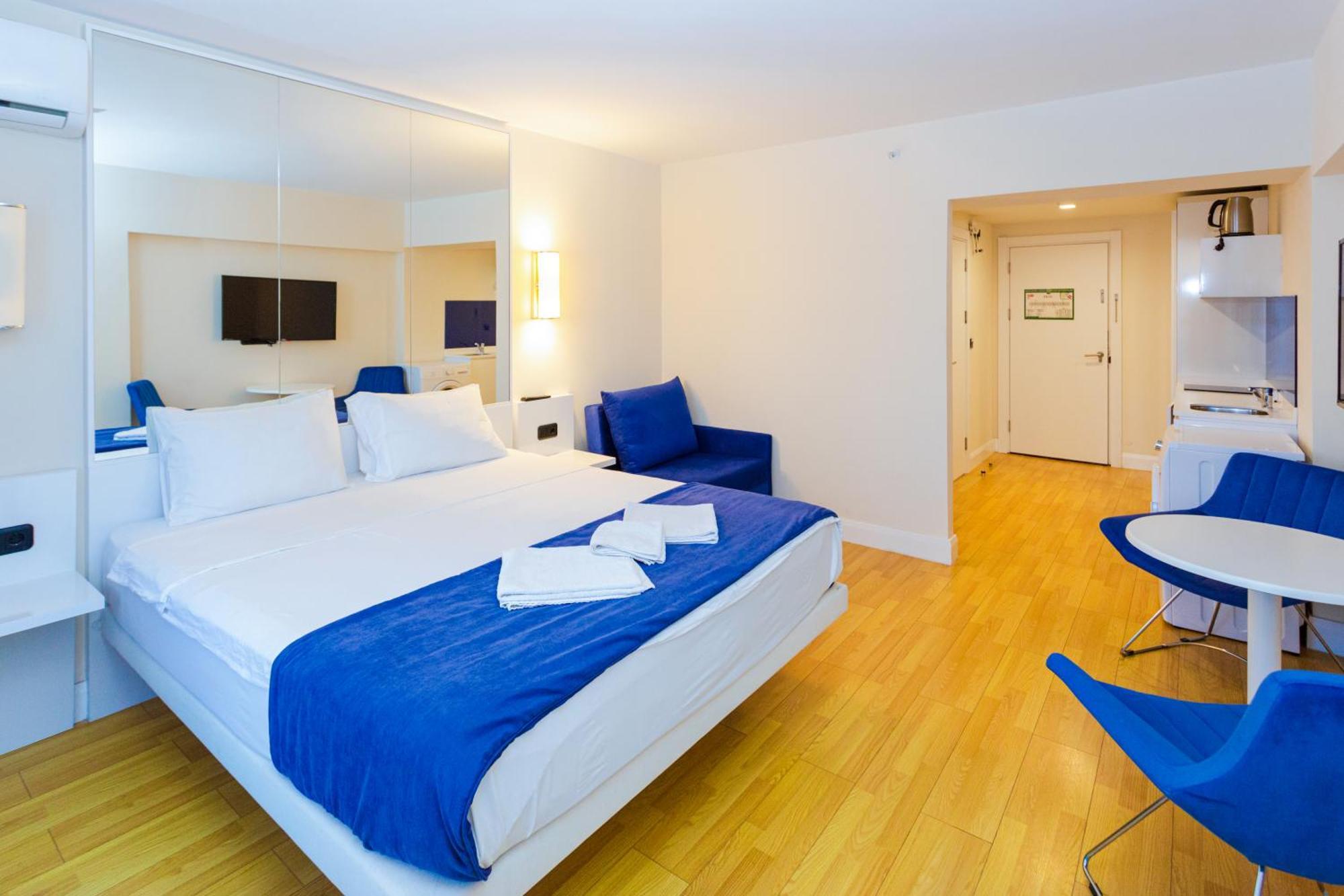 Best Location Apartments In Batumi Exteriör bild