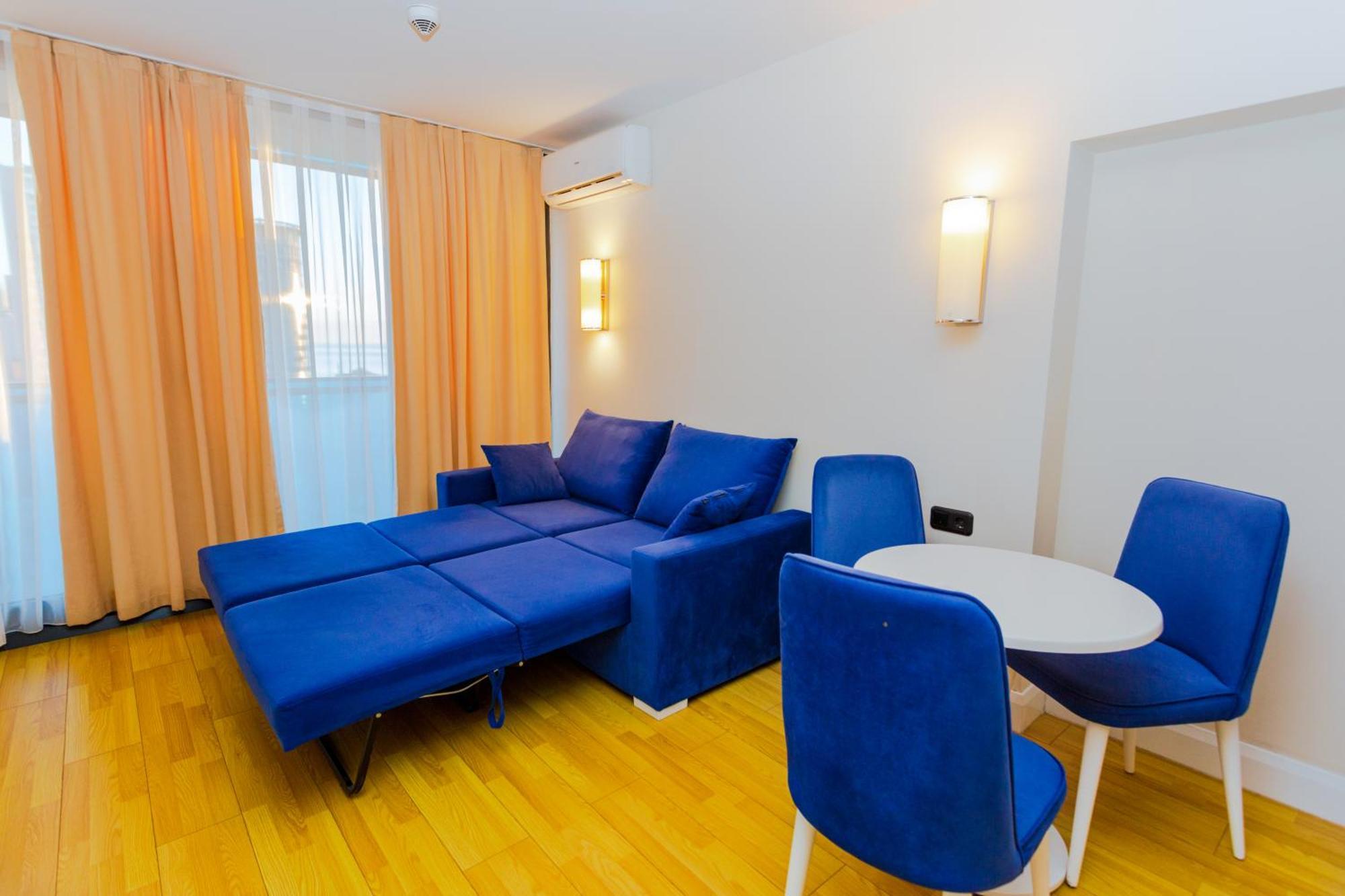 Best Location Apartments In Batumi Exteriör bild